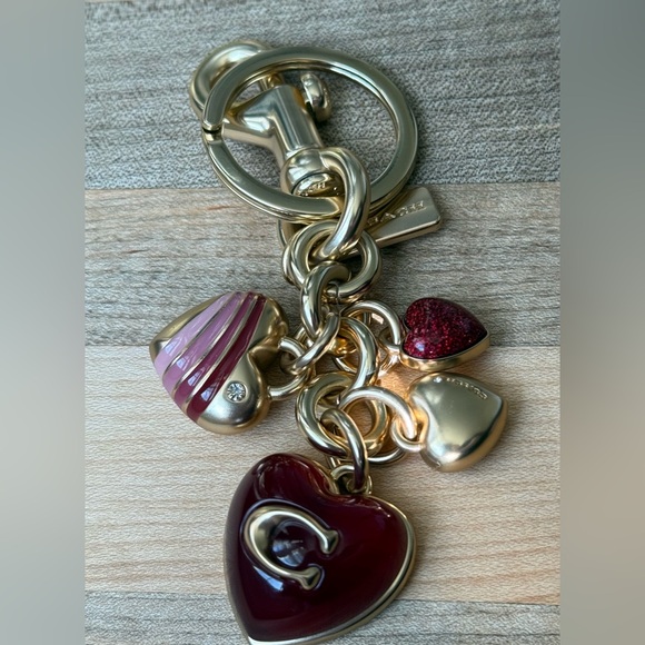 Coach Red Heart Cluster Bag Charm Keychain with Gold Hardware NWOT - Picture 2 of 5